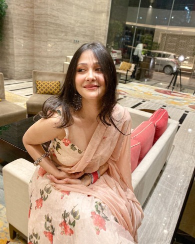 model Call Girls in Pune